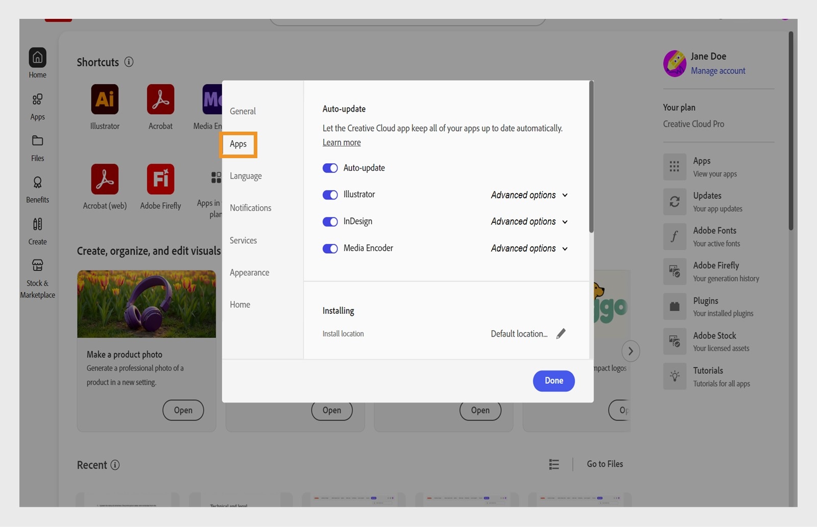 لوحة تفضيلات Adobe Creative Cloud مفتوحة على علامة التبويب "التطبيقات"، تعرض خيارات التحديث التلقائي وموقع التثبيت واستخدام النطاق الترددي.