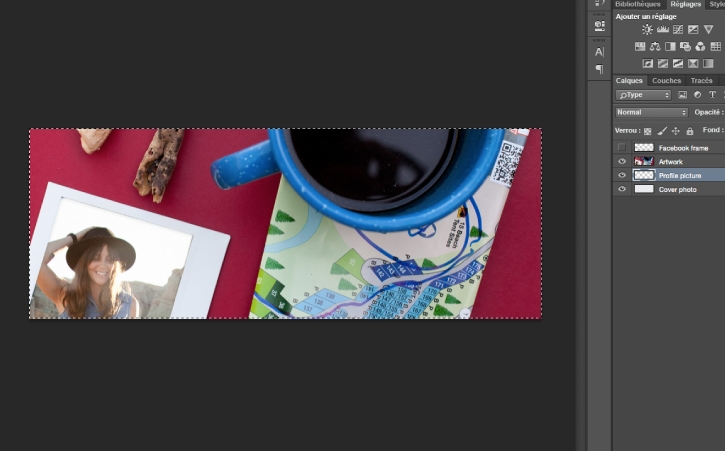 Maintenir la touche Commande/Contrôle enfoncée tout en cliquant sur la vignette du calque de la photo de couverture pour sélectionner la zone de l’image de couverture, cliquer sur Image > Recadrer, enregistrer au format JPG.