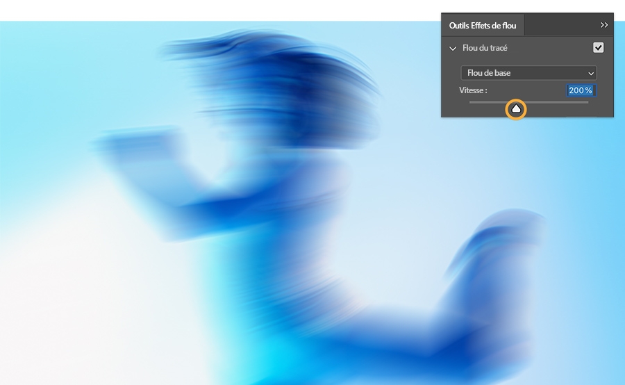 Réglage du curseur Vitesse du flou de tracé