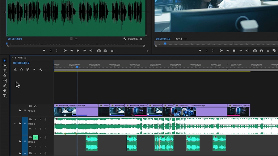 Adobe Stock 오디오 음악 트랙의 다운 비트에 마커가 추가됨