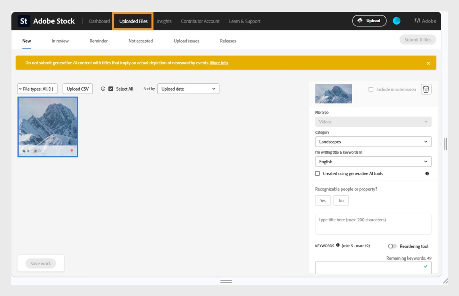Screenshot van het tabblad Geüploade bestanden van Adobe Stock met een geselecteerde afbeelding met zoektermvoorstellen en metadata-opties in het rechterpaneel.