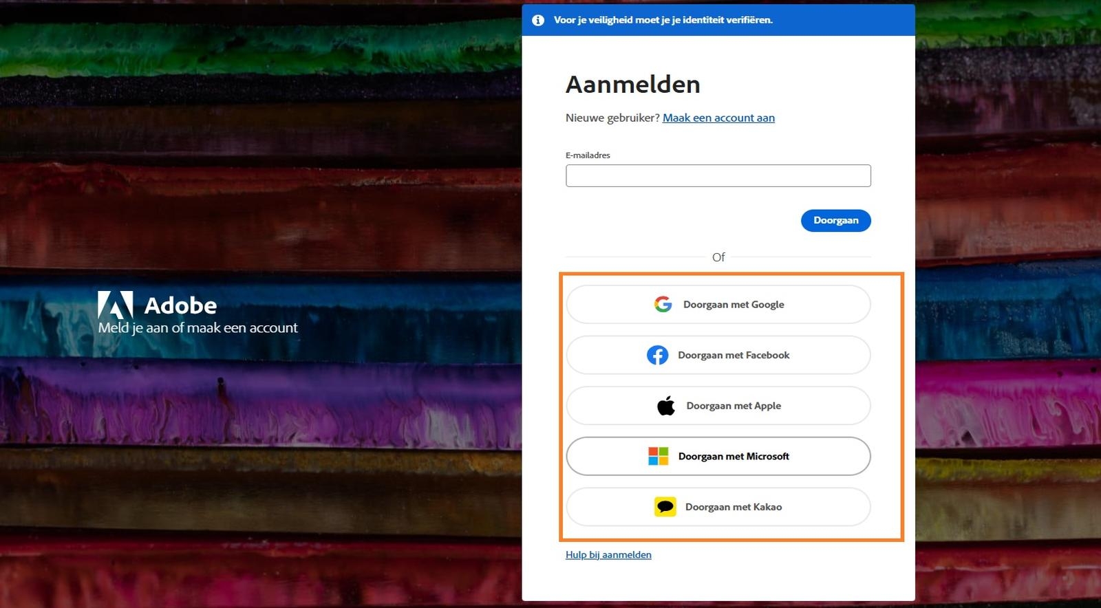 De pictogrammen voor sociale accounts, beschikbaar aan de rechterkant van het scherm op de aanmeldpagina, stellen je in staat om door te gaan met aanmelden via een sociale media-account. 