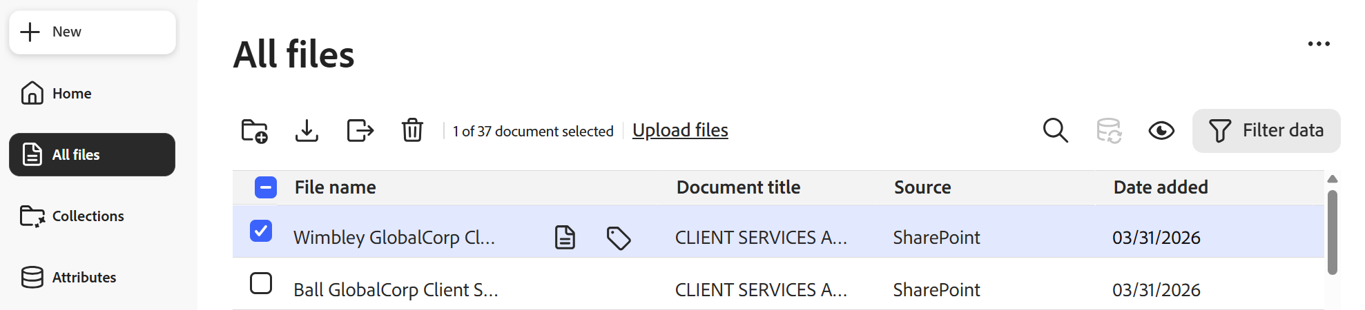 Arbeidsområdet Alle filer viser filbeholdningen og kontroller for opplasting, søking, oppdatering av attributter, justering av kolonner, filtrering og deling.